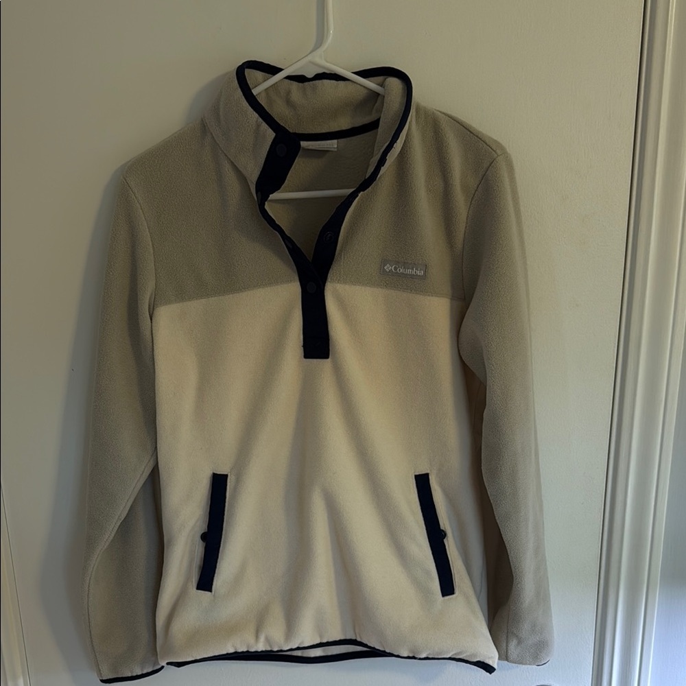 Columbia Cream, Gray, and Navy Sweater